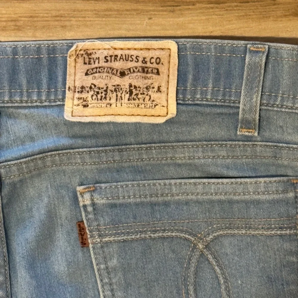 Vtg Levis 393 Movin On Jeans Light Wash Denim Work Pants Cotton Poly Blend 36x30
